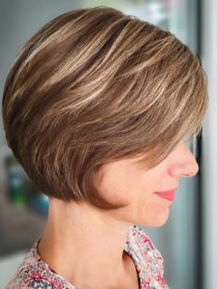 View Women's Hair, Hair Color, Highlights, Hair Length, Short Chin Length - Stefanie Smith, Syracuse, NY