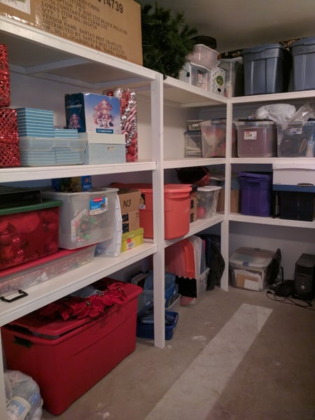 Image of  Professional Organizer, Home Organization, Kitchen Organization, Bedroom, Bathroom, Living Room, Storage, Kitchen Shelves, Closet Organization, Hanging Clothes, Shoe Shelves, Folded Clothes, Jewelry, Handbags, Hats, Linens, Cleaning Supplies, Kid's Playroom, Garage, Master Closet, Food Pantry, Spice Cabinet, Baking Supplies, Utensils