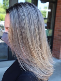 View Women's Hair, Hair Color, Highlights, Blonde, Brunette, Medium Length, Hair Length - Krystle Dutton, Beaverton, OR