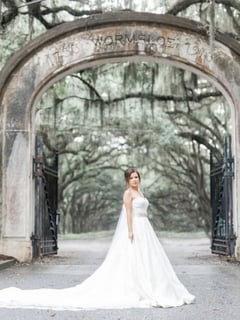 View Photographer, Wedding, Engagement, Informal, Destination, Elopement, Military, Outdoor, Indoor - Tori Bronston, Savannah, GA