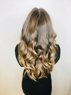 View Women's Hair, Long Hair (Mid Back Length), Hair Length, Hairstyle, Beachy Waves, Blowout, Haircut - Karla Moreno, Frisco, TX