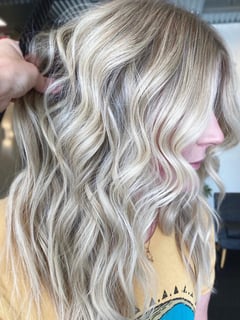 View Women's Hair, Hair Color, Blonde, Highlights, Foilayage, Hair Length, Long, Layered, Haircuts, Beachy Waves, Hairstyles - Christine Frank , Spring, TX