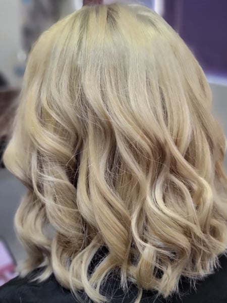 Image of  Women's Hair, Blonde, Hair Color, Full Color, Shoulder Length, Hair Length, Weave, Hairstyles