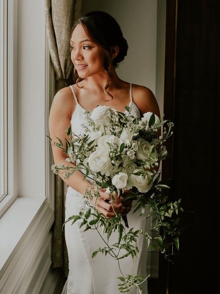 Image of  Florist, Arrangement Type, Bouquet, Occasion, Wedding, Wedding Ceremony, Color, White, Green, Flower Type, Jasmine, Rose, Ranunculus