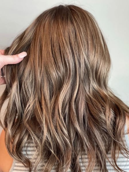 Image of  Women's Hair, Balayage, Hair Color, Brunette, Blonde, Foilayage, Medium Length, Hair Length, Layered, Haircuts, Beachy Waves, Hairstyles