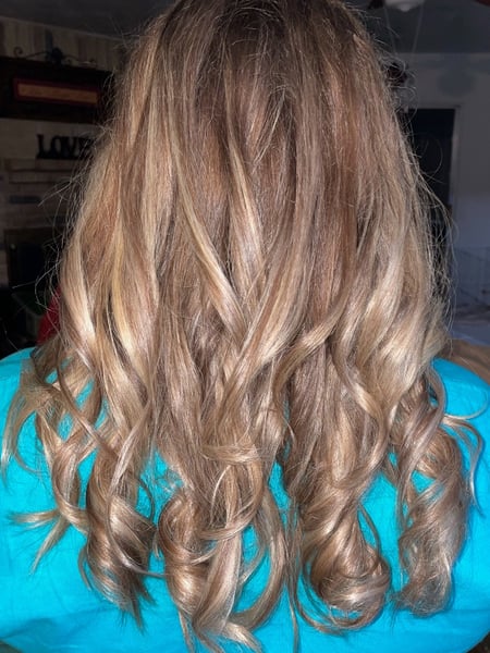 Image of  Balayage, Hair Color, Women's Hair, Blonde, Brunette, Foilayage, Highlights, Curly, Hairstyles
