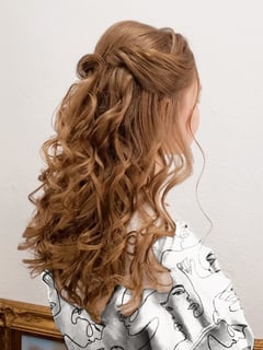 View Updo, Beachy Waves, Curly, Vintage, Natural, Bridal, Women's Hair, Hairstyles - Anastasia Panaitova, Sacramento, CA