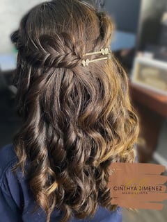 View Natural, Hairstyles, Women's Hair, Bridal, Beachy Waves - Cinthya Jimenez, Carrollton, TX