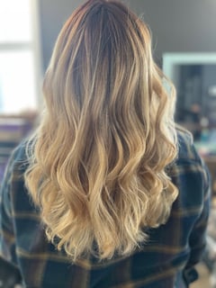 View Layered, Haircuts, Women's Hair, Beachy Waves, Hairstyles, Curly, Ombré, Hair Color, Blonde, Long, Hair Length - Hollie Slaton, Mansfield, OH