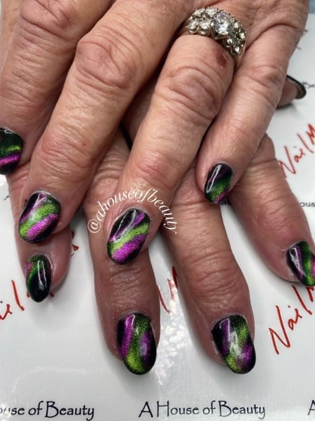 Image of  Nails, Gel, Nail Finish, Short, Nail Length, Black, Nail Color, Green, Pink, Nail Art, Nail Style, Round, Nail Shape