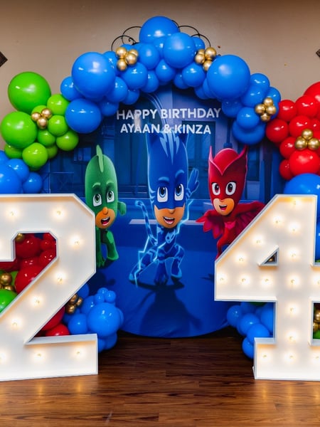 Image of  Balloon Decor, Arrangement Type, Balloon Garland, Balloon Arch, Event Type, Birthday, Holiday, Valentine's Day, Corporate Event, Colors, Blue, Green, Red, Accents, Characters, Lighted Signs, Balloon Column, School Pride, Orange, Number Signs