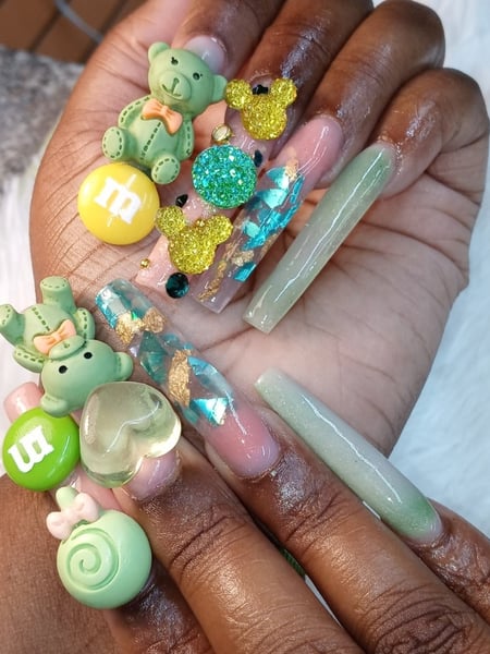 Image of  Nails, Acrylic, Nail Finish, Dip Powder, Gel, XXL, Nail Length, Beige, Nail Color, Clear, Glass, Gold, Green, Light Green, Metallic, White, Yellow, Accent Nail, Nail Style, Nail Jewels
