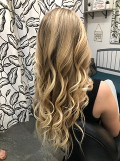 View Blowout, Hairstyles, Beachy Waves, Curly, Women's Hair, Natural - Cherie Knight, San Diego, CA