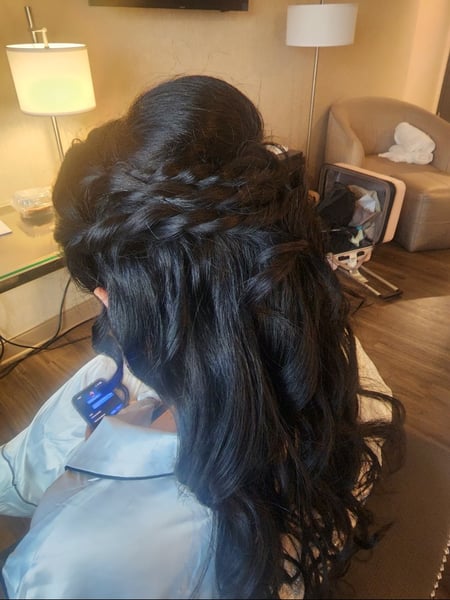 Image of  Hairstyle, Women's Hair, Bridal Hair
