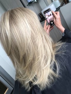 View Women's Hair, Blowout, Hair Color, Balayage, Fashion Color, Full Color, Silver, Foilayage, Blonde, Medium Length, Hair Length, Layered, Haircuts, Hairstyles, Straight - Oscar Agudelo, Ocala, FL