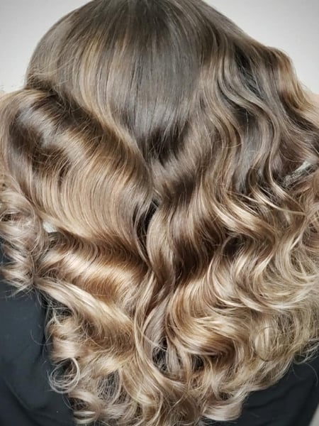 Image of  Balayage, Brunette, Women's Hair, Hair Color, Highlights, Foilayage