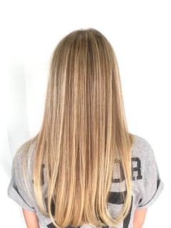 View Women's Hair, Highlights, Hair Color, Blowout, Hair Length, Long, Blunt, Haircuts, Straight, Hairstyles - Nicole Centeno, 