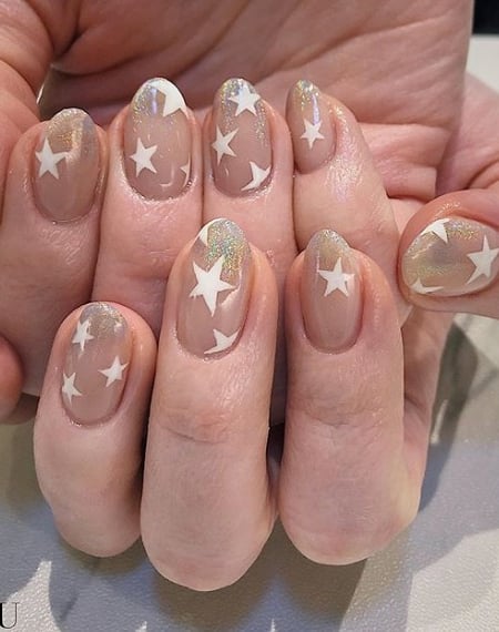 Image of  Nails, Manicure, Glitter, Nail Color, White, Medium, Nail Length, Almond, Nail Shape, Hand Painted, Nail Style, Mix-and-Match, Nail Art, Stencil