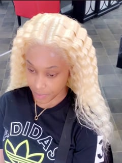 View Women's Hair, Blonde, Hair Color, Wigs, Hairstyles - Keyuna Anderson, Atlanta, GA