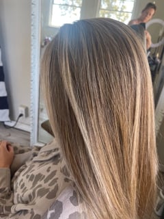View Long, Hair Length, Haircuts, Layered, Straight, Hairstyles, Blowout, Women's Hair, Highlights, Blonde, Hair Color, Foilayage - jonelle colato , Simi Valley, CA