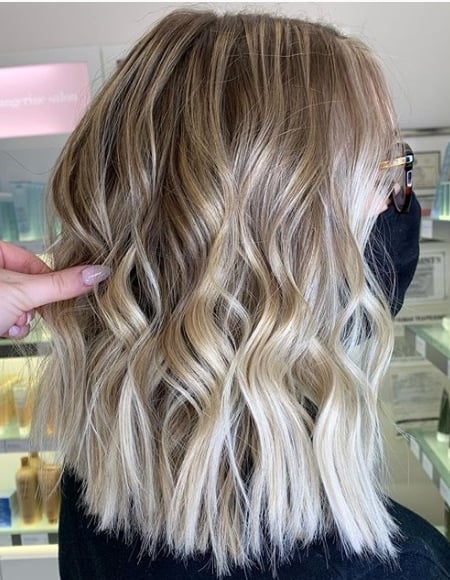 Image of  Women's Hair, Balayage, Hair Color, Blonde, Shoulder Length, Hair Length, Beachy Waves, Hairstyles