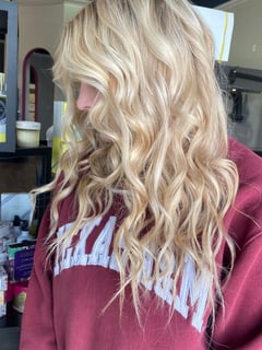 View Women's Hair, Hair Extensions, Hairstyle - Mary Hohlt , College Station, TX