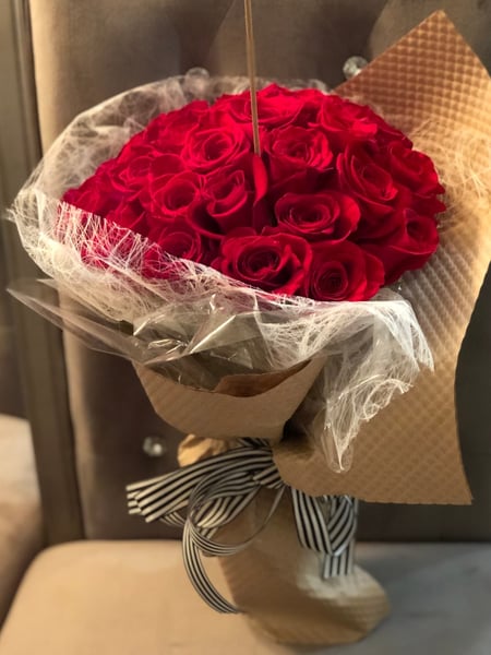 Image of  Florist, Arrangement Type, Bouquet, Occasion, Valentine's Day, Love & Romance, Color, Red, Flower Type, Rose