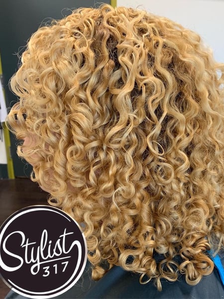 Image of  Women's Hair, Hair Color, Blonde, Hair Length, Shoulder Length, Haircuts, Curly, Natural, Hairstyles, Curly, 3C, Hair Texture, 4A
