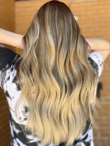 Image of  Women's Hair, Balayage, Hair Color, Blonde, Foilayage, Highlights, Beachy Waves, Hairstyles, Medium Length, Hair Length