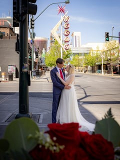View Photographer, Elopement, Outdoor, Destination, Informal, Engagement, Wedding - Victoria Bremner, Las Vegas, NV