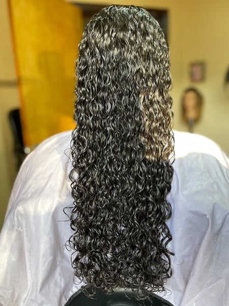 Image of  Women's Hair, Long, Hair Length, 3C, Hair Texture, 4A