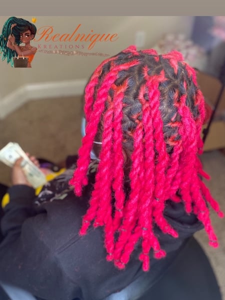 Image of  Women's Hair, Locs, Hairstyles, Hair Extensions, Natural, Protective