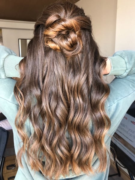 Image of  Women's Hair, Blowout, Balayage, Hair Color, Beachy Waves, Hairstyle, Bridal Hair, Curls, Updo