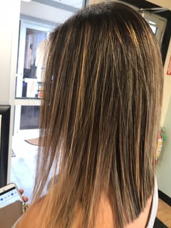 View Women's Hair, Hair Color, Foilayage, Shoulder Length, Hair Length, Blunt, Haircuts, Straight, Hairstyles - Cheri, Wilmington, MA