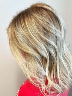 View Women's Hair, Blonde, Hair Color, Brunette, Foilayage, Shoulder Length, Hair Length, Curly, Haircuts, Beachy Waves, Hairstyles - Kelsey Schuepbach , Overland Park, KS