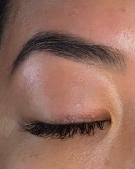 Image of  Brows, Brow Shaping, Steep Arch, Brow Lamination