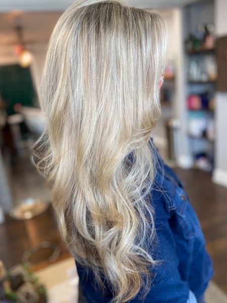 Image of  Women's Hair, Blonde, Hair Color, Foilayage, Highlights, Long, Hair Length, Haircuts, Layered, Beachy Waves, Hairstyles, Curly