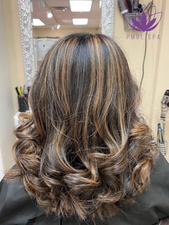 View Women's Hair, Hair Color, Brunette, Highlights, Shoulder Length, Hair Length - Andrea Martinez, Cranston, RI