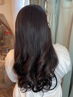 View Women's Hair, Curly, Hairstyles, Bridal - Alexis Friloux, Ontario, CA