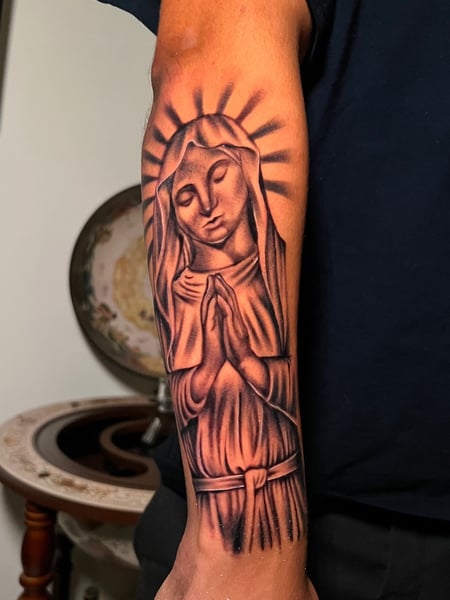 Image of  Tattoos, Tattoo Style, Tattoo Bodypart, Tattoo Colors, Realism, Arm , Forearm , Black 