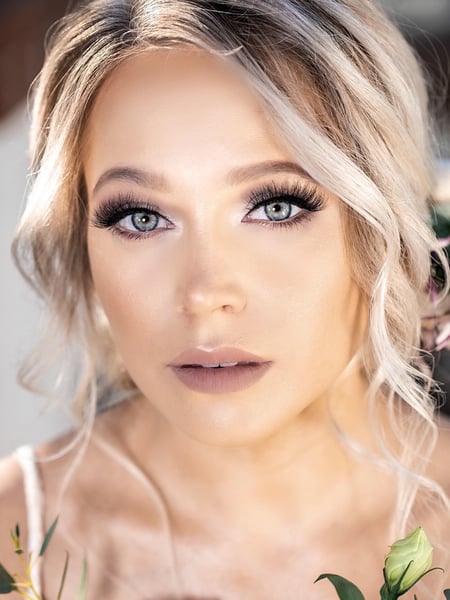 Image of  Makeup, Daytime, Bridal, Brown, Colors, Gold, Black, Blue, Purple, Pink, White, Very Fair, Skin Tone, Fair, Light Brown, Olive, Brown, Look, Evening, Glam Makeup