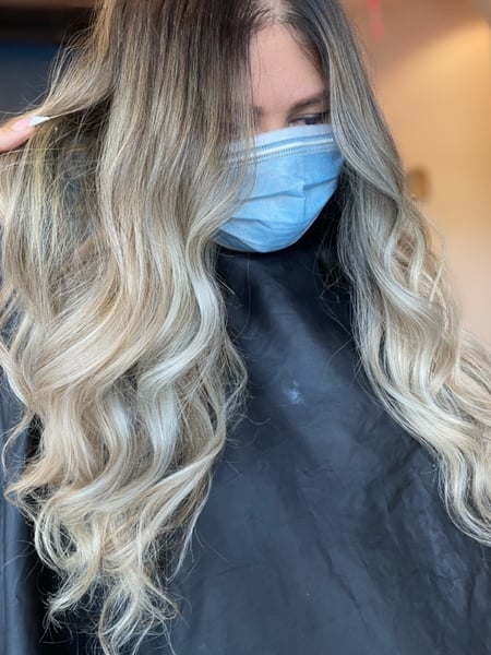 Image of  Women's Hair, Balayage, Hair Color, Blonde, Foilayage