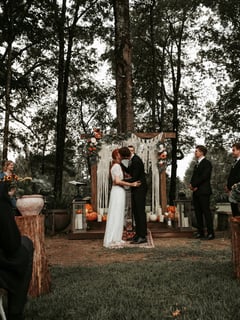 View Photographer, Wedding, Formal, Informal, Elopement, Rustic, Outdoor - Kiah Svendsen, The Woodlands, TX