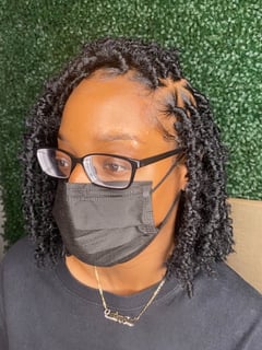 View Hair Extensions, Hairstyle, Women's Hair - Shantae Paisley, East Orange, NJ
