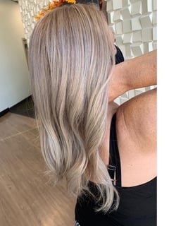 View Hair Length, Weave, Hairstyle, Beachy Waves, Blunt (Women's Haircut), Haircut, Full Color, Highlights, Color Correction, Hair Color, Blonde, Women's Hair - Wendy Bonilla, Lancaster, CA
