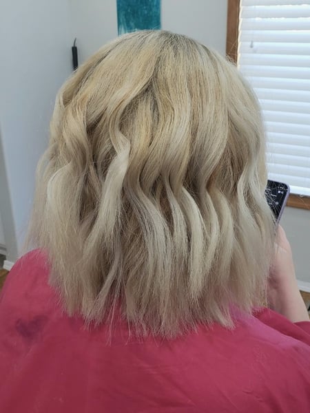 Image of  Women's Hair, Balayage, Hair Color, Blonde, Hair Length, Shoulder Length