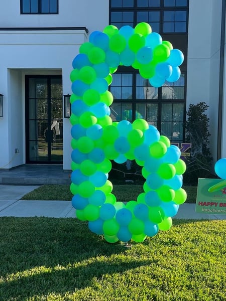 Image of  Balloon Decor, Arrangement Type, Balloon Composition, Event Type, Birthday, Corporate Event, Colors, Green, Accents, Characters, School Pride