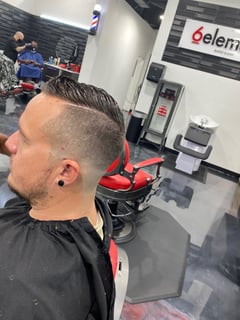 View Men's Hair, Medium Fade, Haircut - Alberto Vargas, Brandon, FL