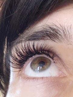 View Classic, Eyelash Extensions, Lashes - Tristan Taylor, 