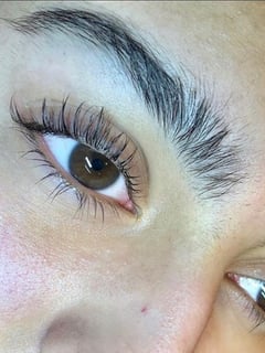 View Brows, Brow Sculpting, Arched, Brow Shaping, Wax & Tweeze, Brow Technique - Martha , Las Vegas, NV